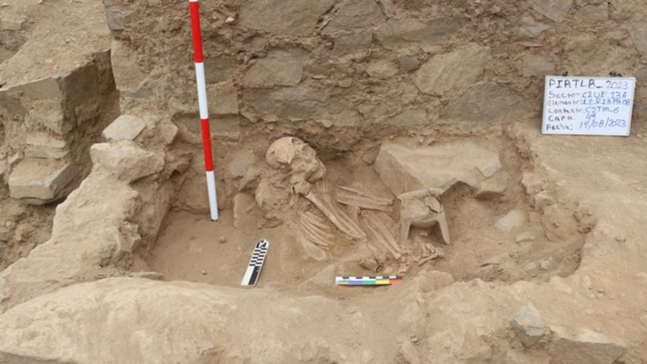 Restos mortais encontrados no antigo cemitério do Peru