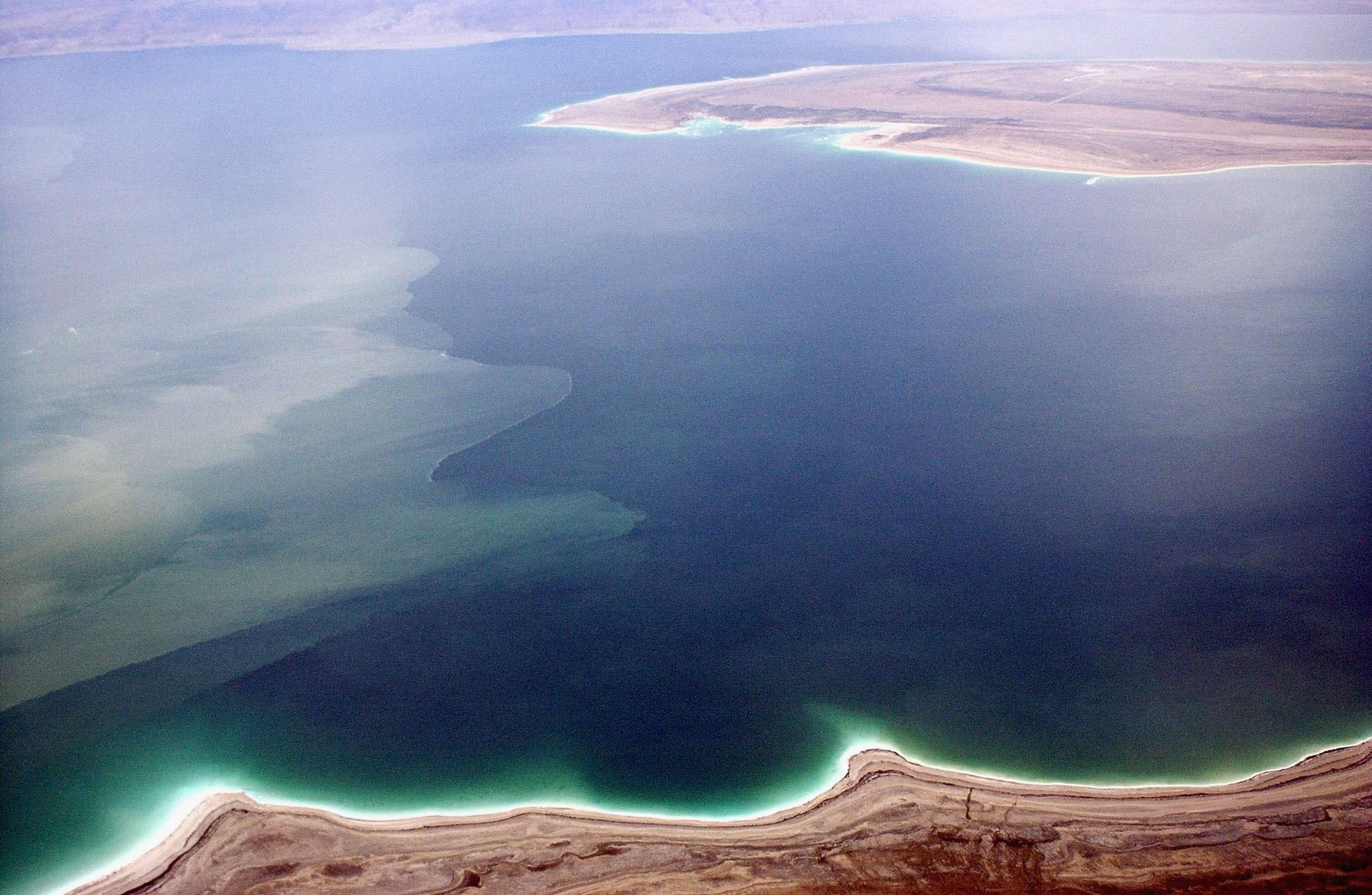 Самая глубокая впадина на суше это котловина. Впадина мертвого моря. Мёртвое море Гхор. Котловина мертвого моря.
