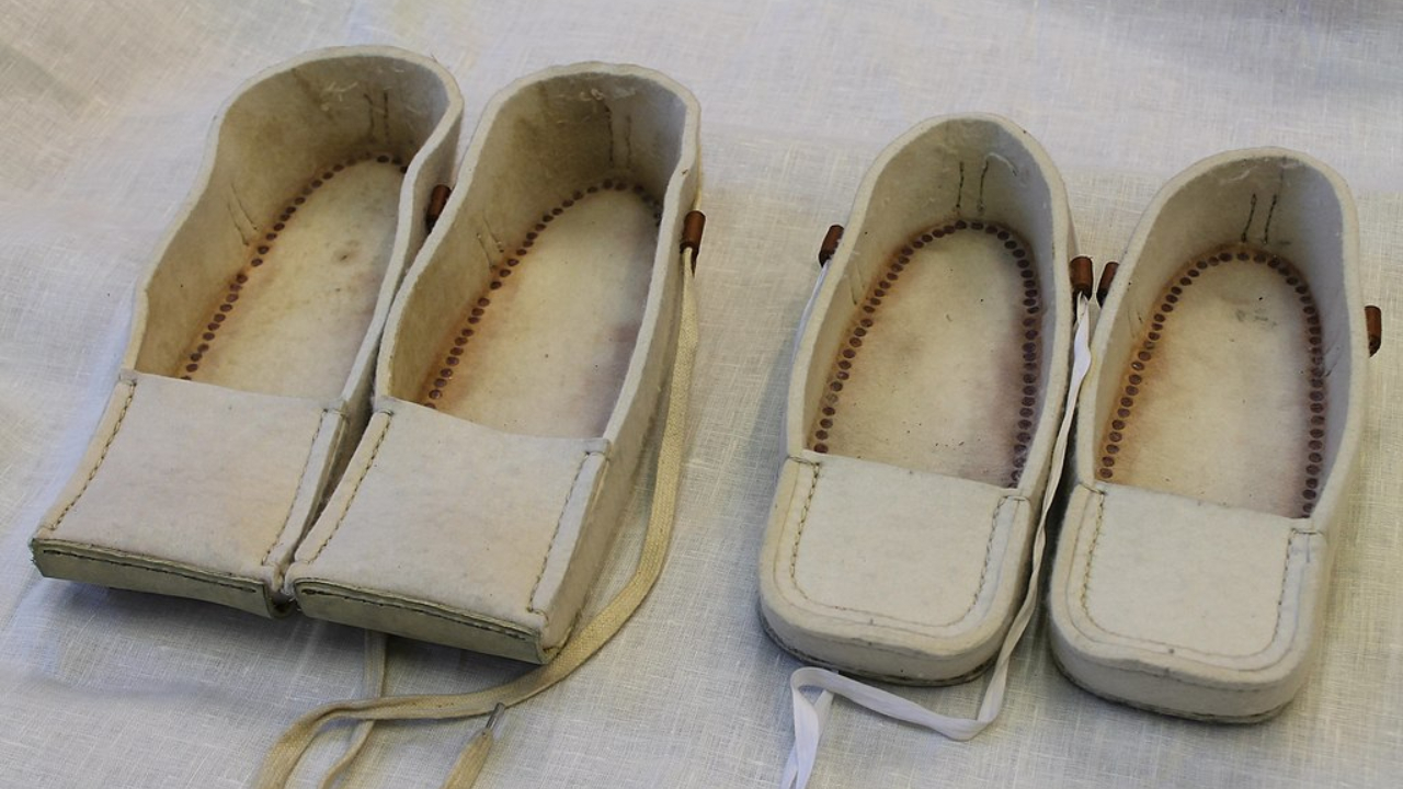 Réplicas dos calçados utilizados pelo Exército de Terracota