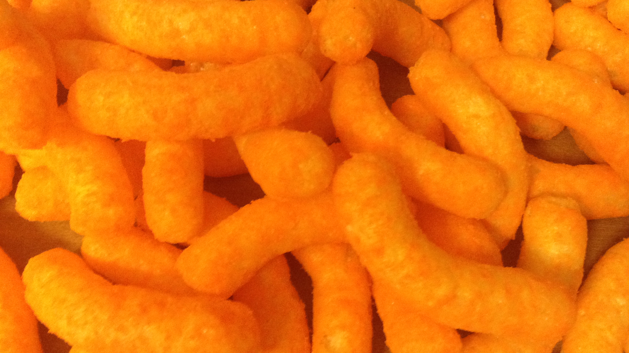 Era o que faltava: o comedor de Cheetos quer ir para a guerra