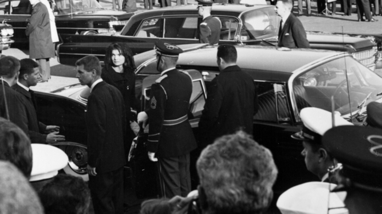 Fotografia antiga do funeral de John F. Kennedy