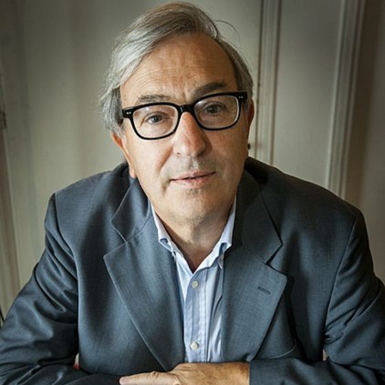 Marco Ferrari, jornalista italiano que escreveu 'a incrível história de antónio salazar, o ditador que morreu duas vezes'