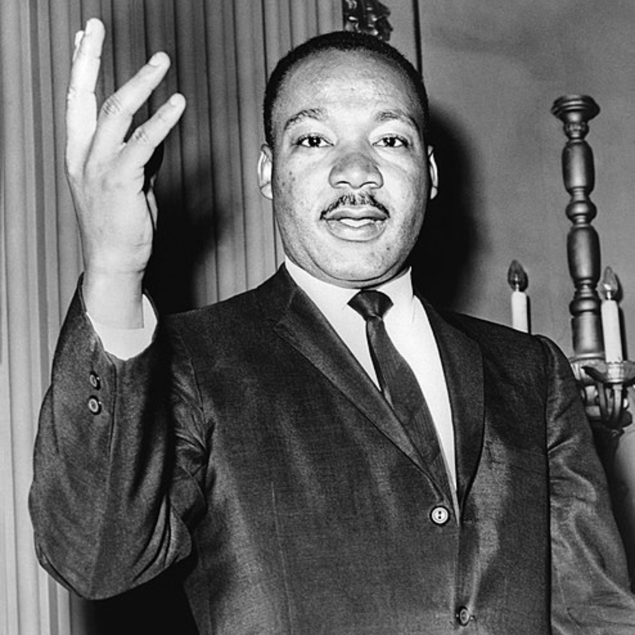 Martin Luther King Jr., pastor e ativista político pelos direitos civis nos Estados Unidos