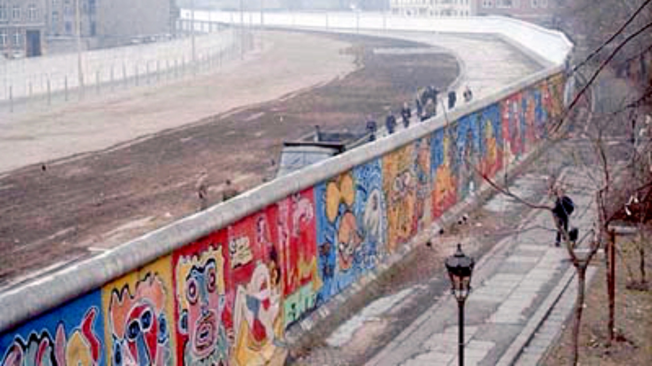 Fotografia tirada do Muro de Berlim em 1986