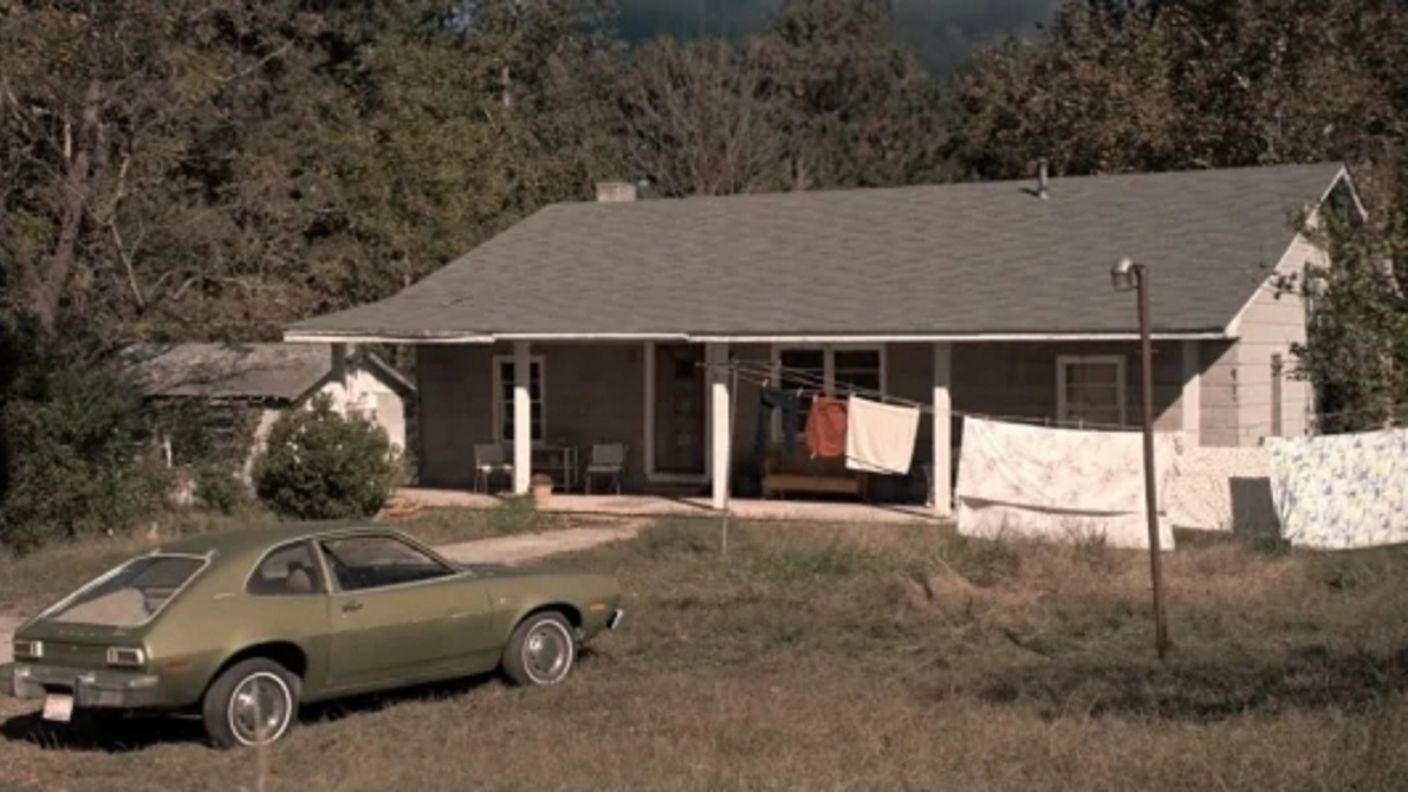 Foto externa da residência dos Byers, da série 'Stranger Things', da Netflix
