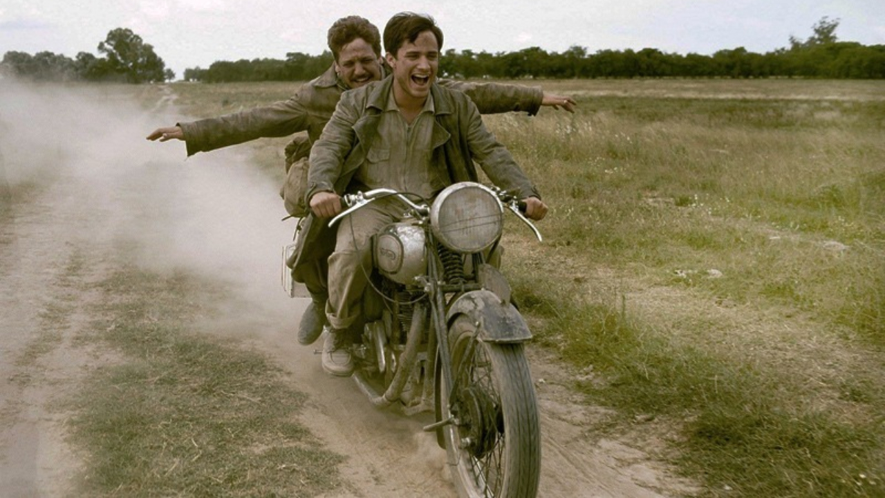 Cena de 'Diários de Motocicleta' (2004), filme dirigido por Walter Salles que narra aventuras de Che Guevara pela América do Sul em uma motocicleta
