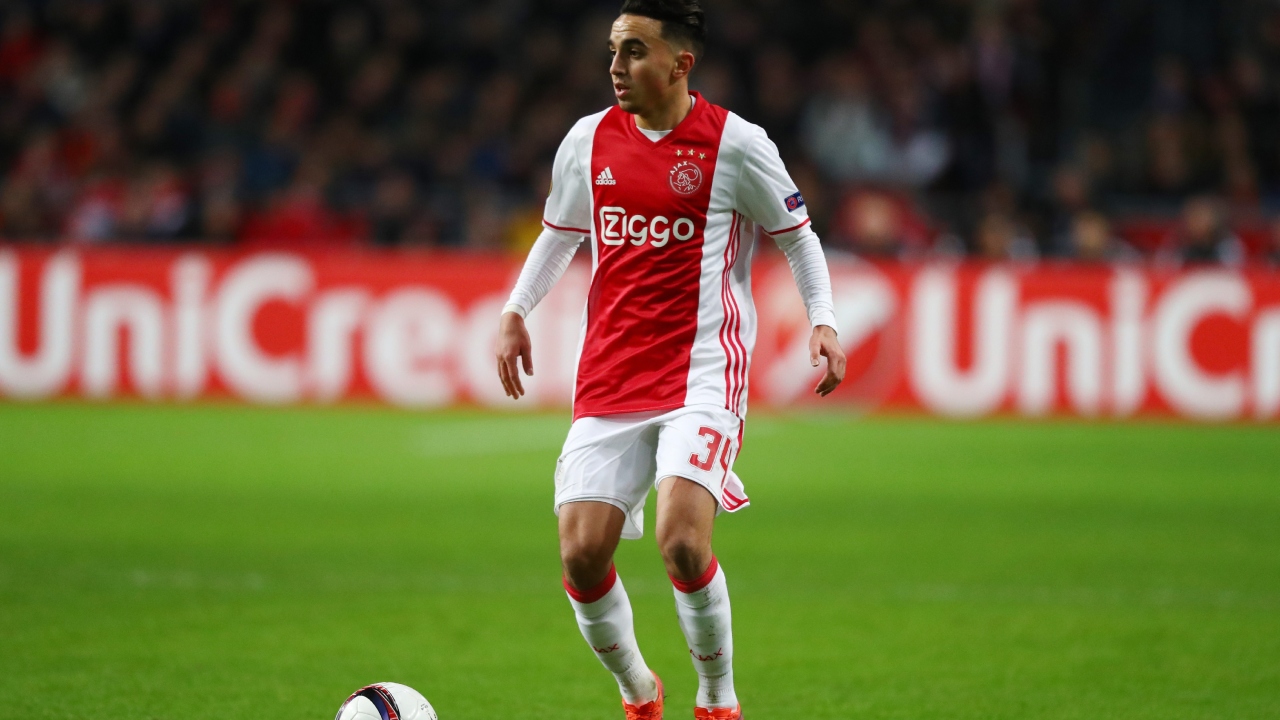 Ex-jogador Nouri em partida pelo time holandês Ajax. Foto:GettyImages