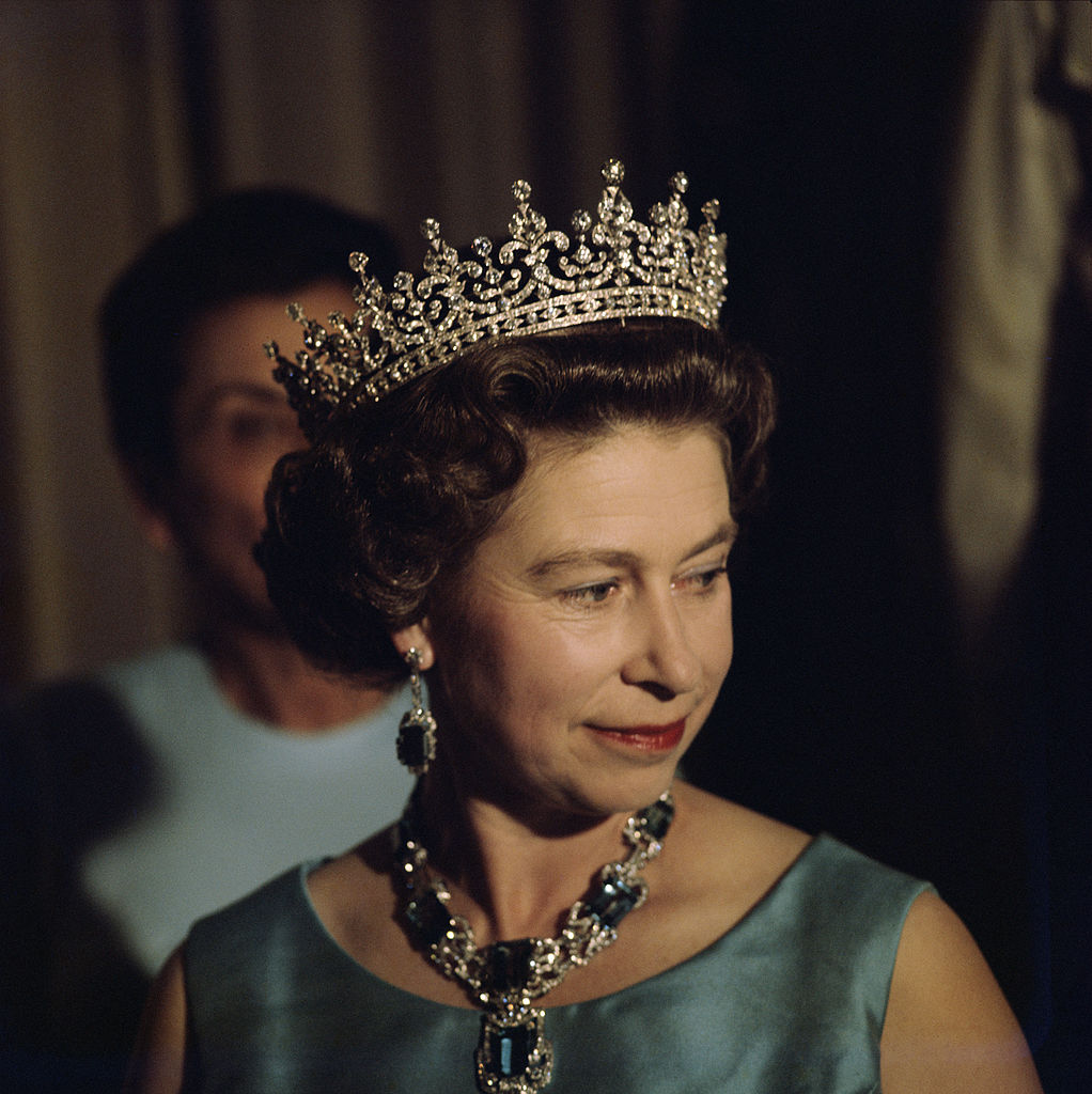 Aventuras Na Historia Elizabeth Ii 5 Fatos Singulares Sobre A Celebre Rainha Britanica