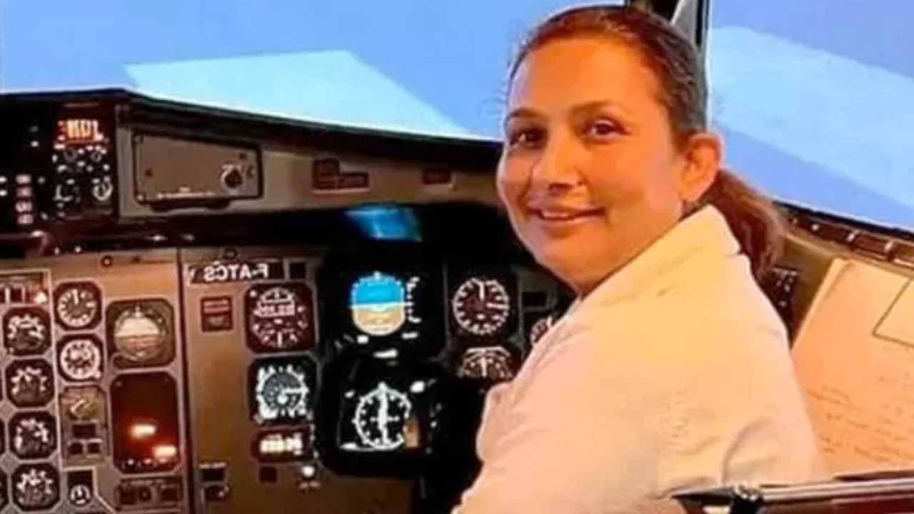 Anju Khatiwada, copilota de avião que caiu no último domingo, 15, no Nepal