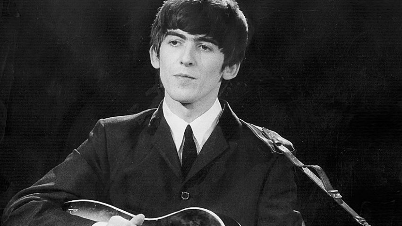 George Harrison teria afirmado que Paul McCartney o arruinou na