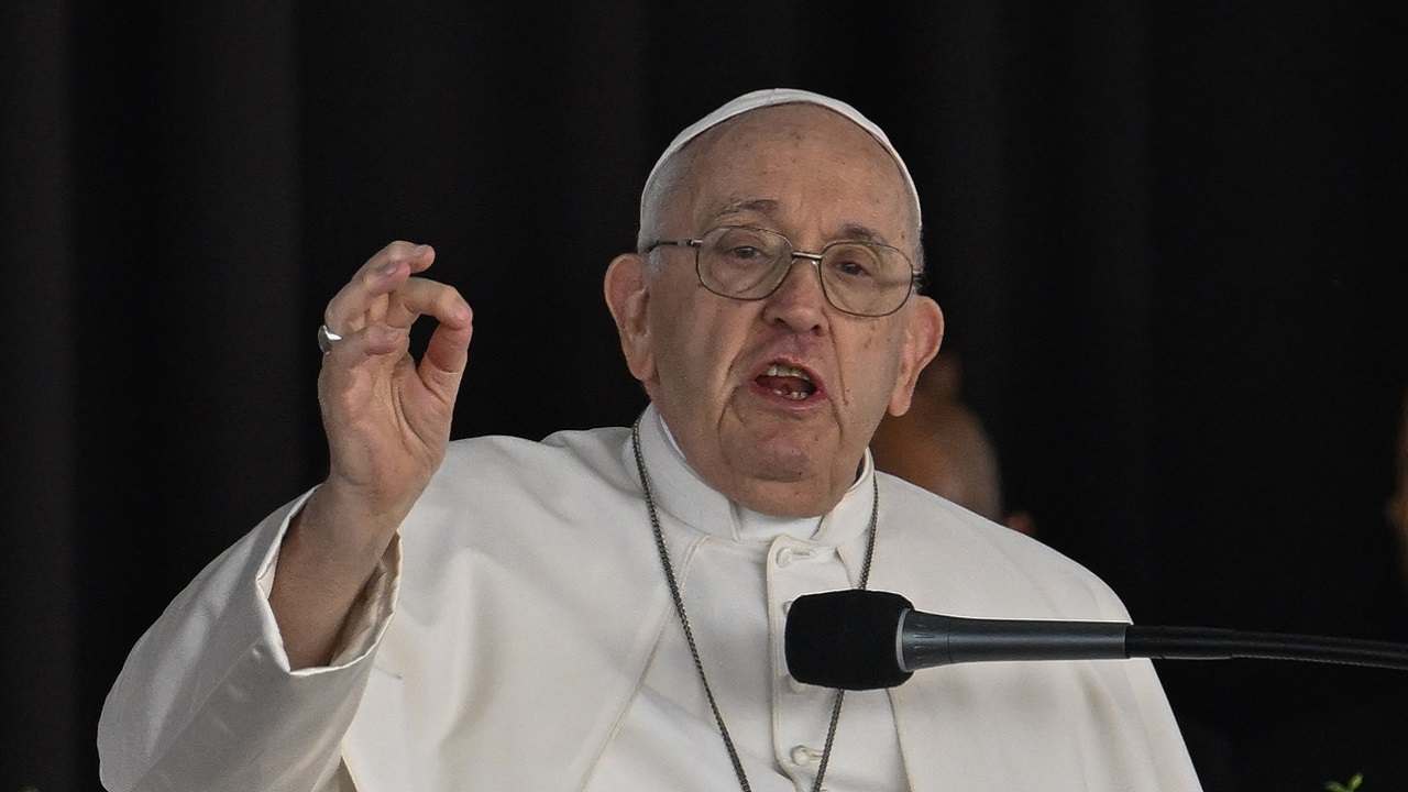 Papa Francisco faz apelo pela paz entre Israel e Hamas: Cessem o
