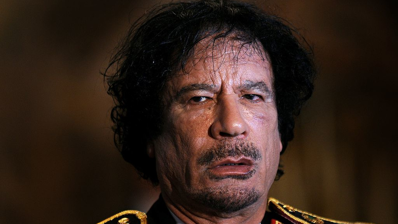 Morte Enigmática Há 9 Anos Morria O Ditador Muammar Kadafi