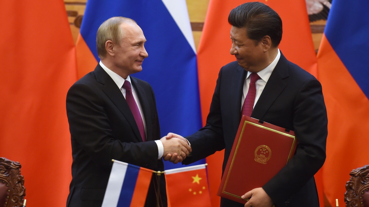 Vladimir Putin, presidente da Rússia, e Xi Jinping, presidente da China