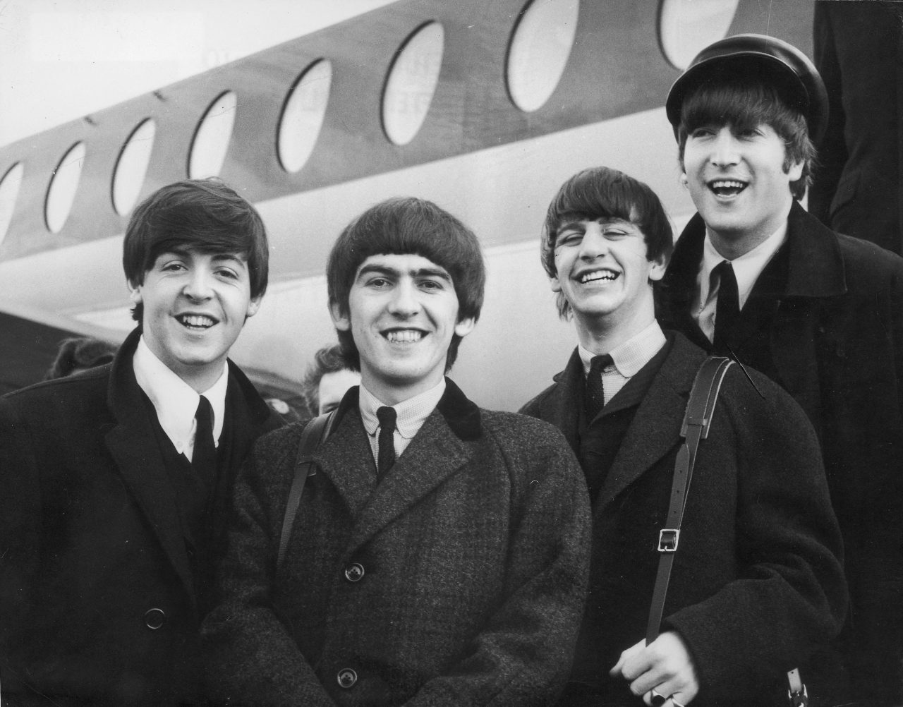 A icônica banda de rock britânica, 'The Beatles', formada por Paul McCartney, George Harrison, Ringo Starr and John Lennon, respectivamente