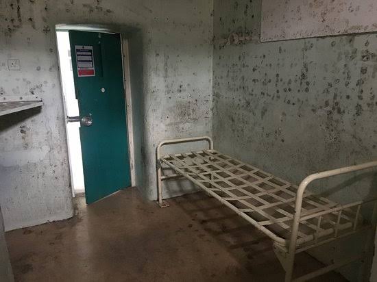 Aventuras na História · Site disponibiliza uma noite na prisão mais macabra  da Inglaterra